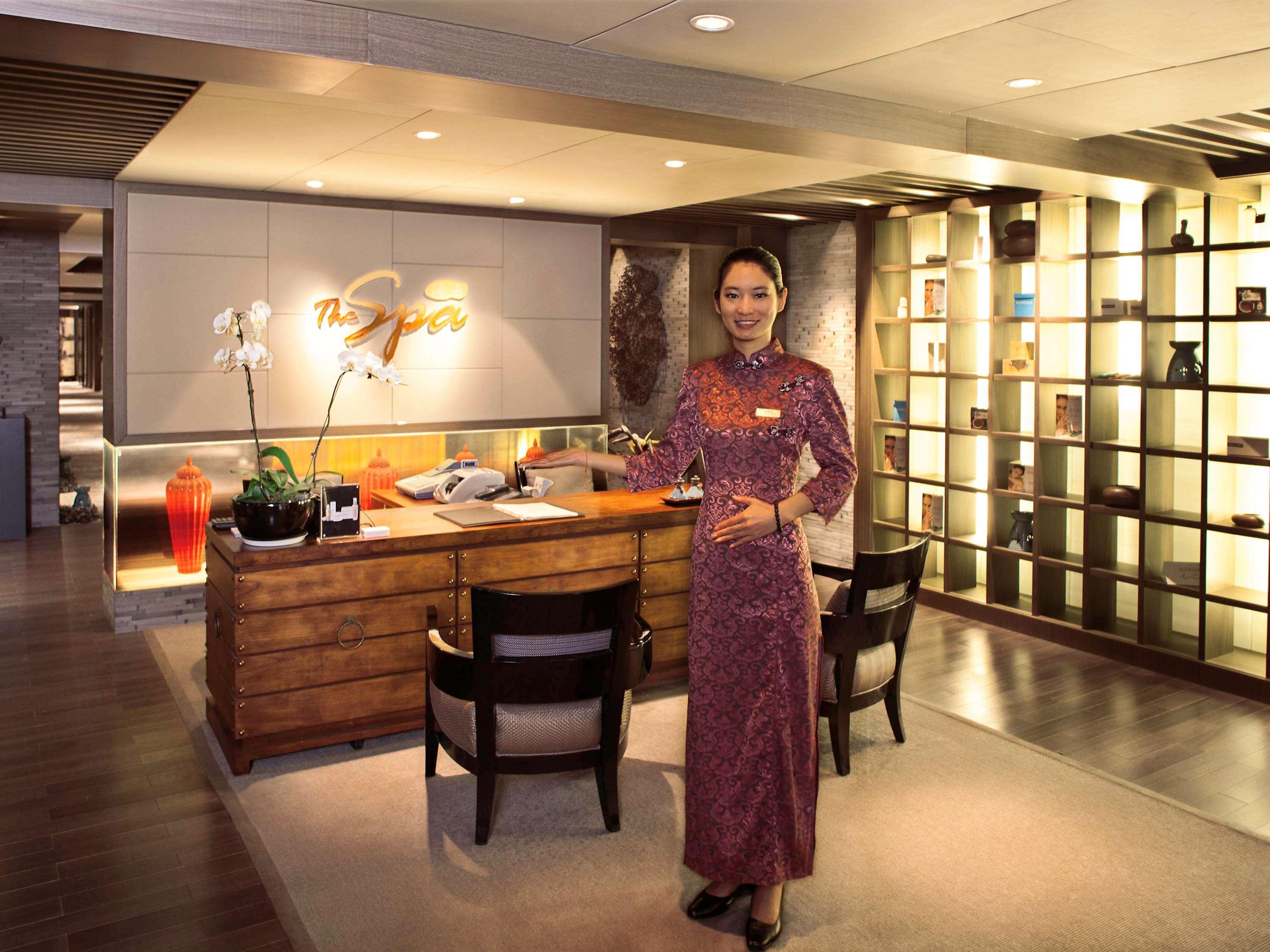 酒店 Pullman Jingan 5*