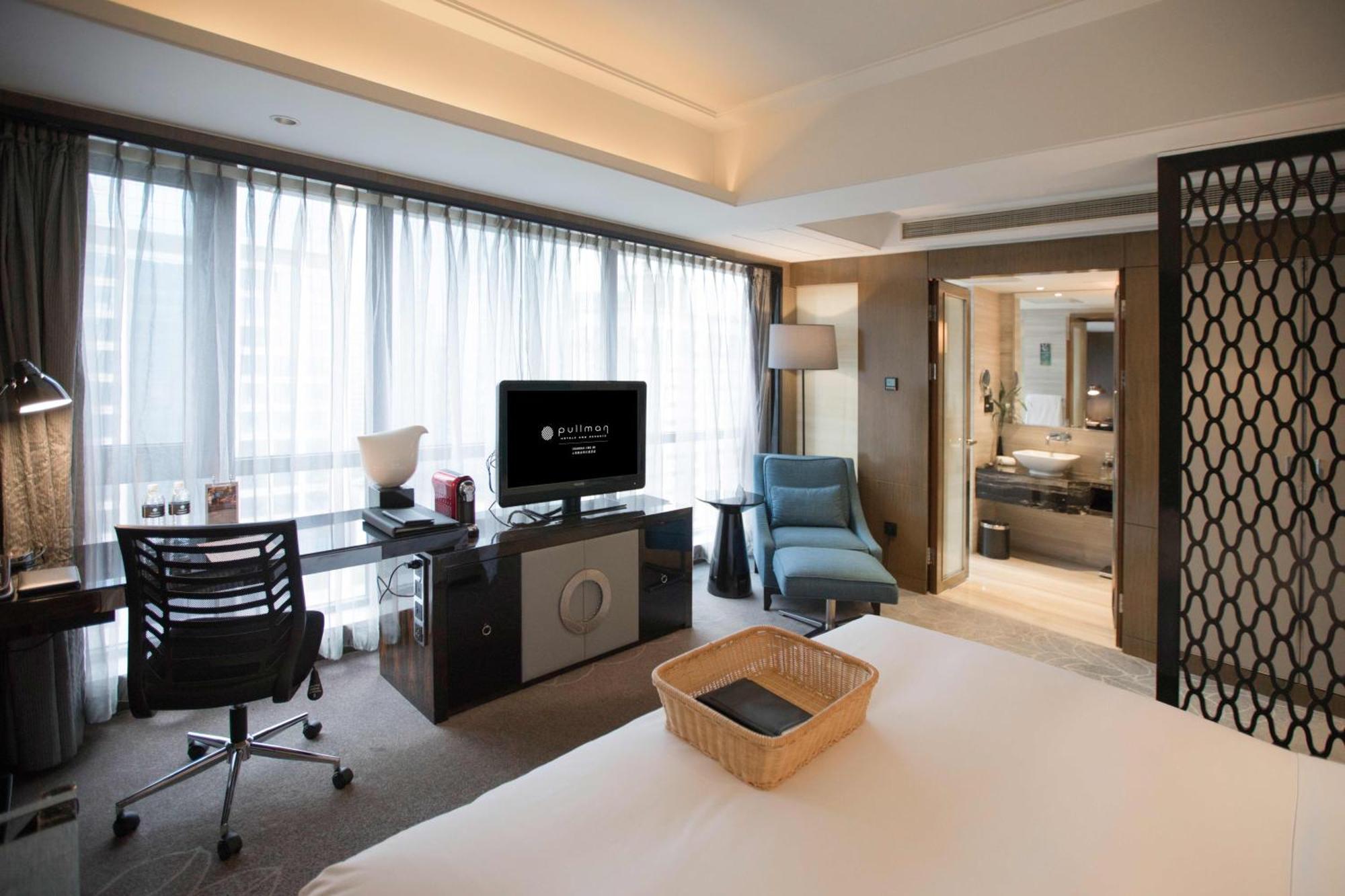 Pullman Jingan 酒店