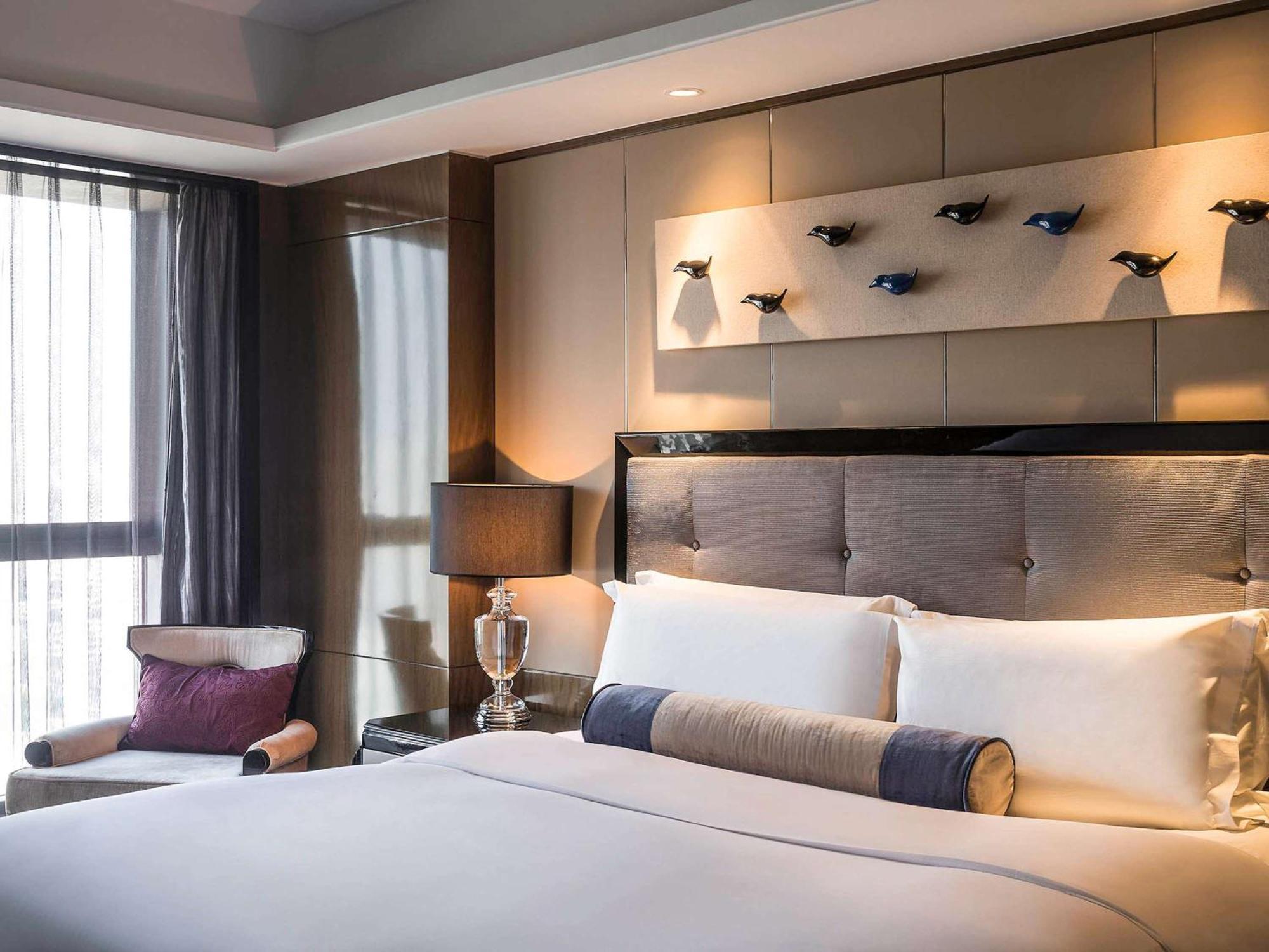 Pullman Jingan 酒店 5*