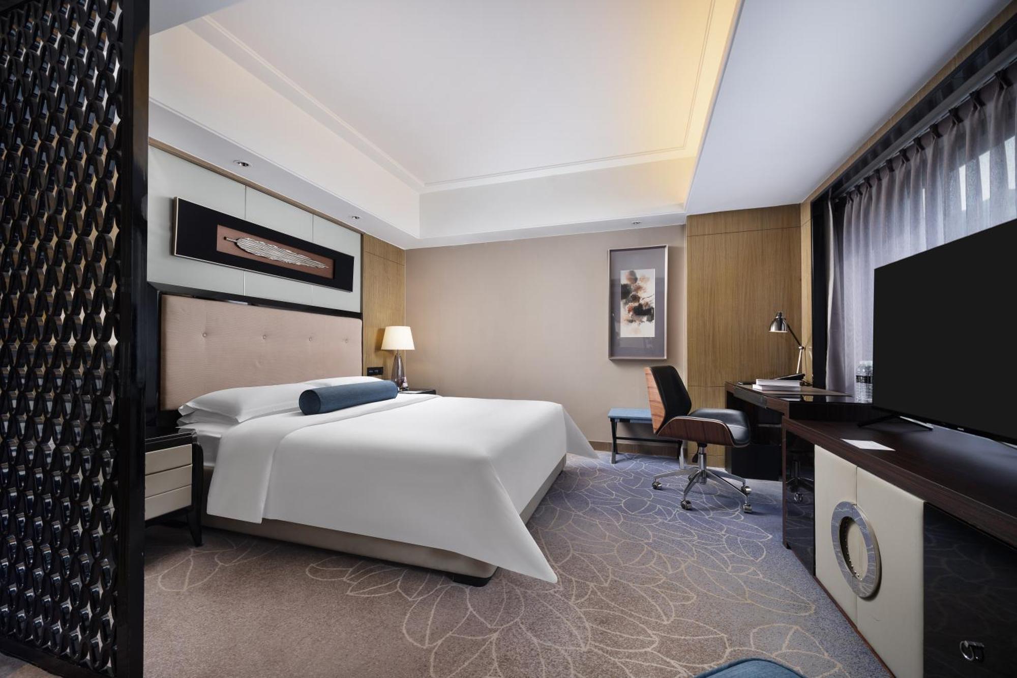 Pullman Jingan 酒店 5*