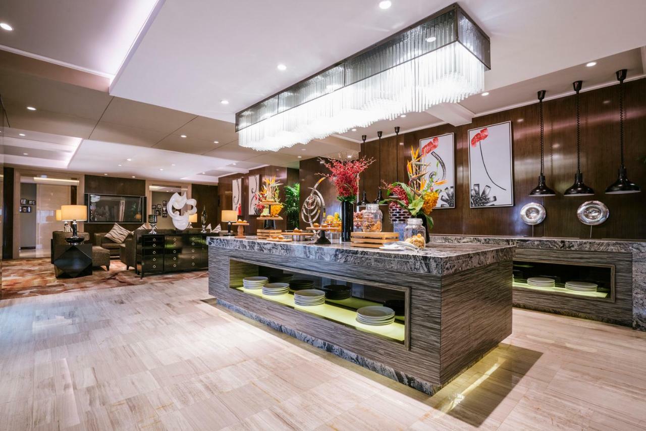 Pullman Jingan 酒店 5*